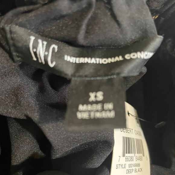 INC XS NWT Black Foil-Print Tiered Top | Off-Shoulder Chic - Picture 9 of 13